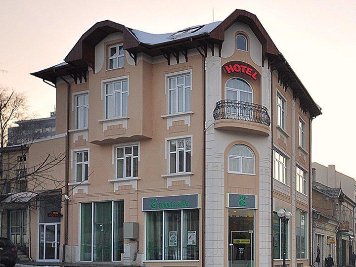 Irish Hotel Shumen Exterior foto