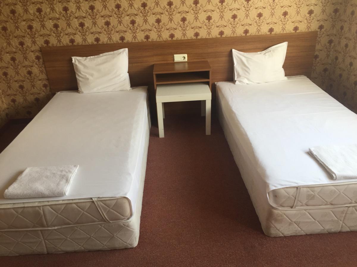 Irish Hotel Shumen Exterior foto
